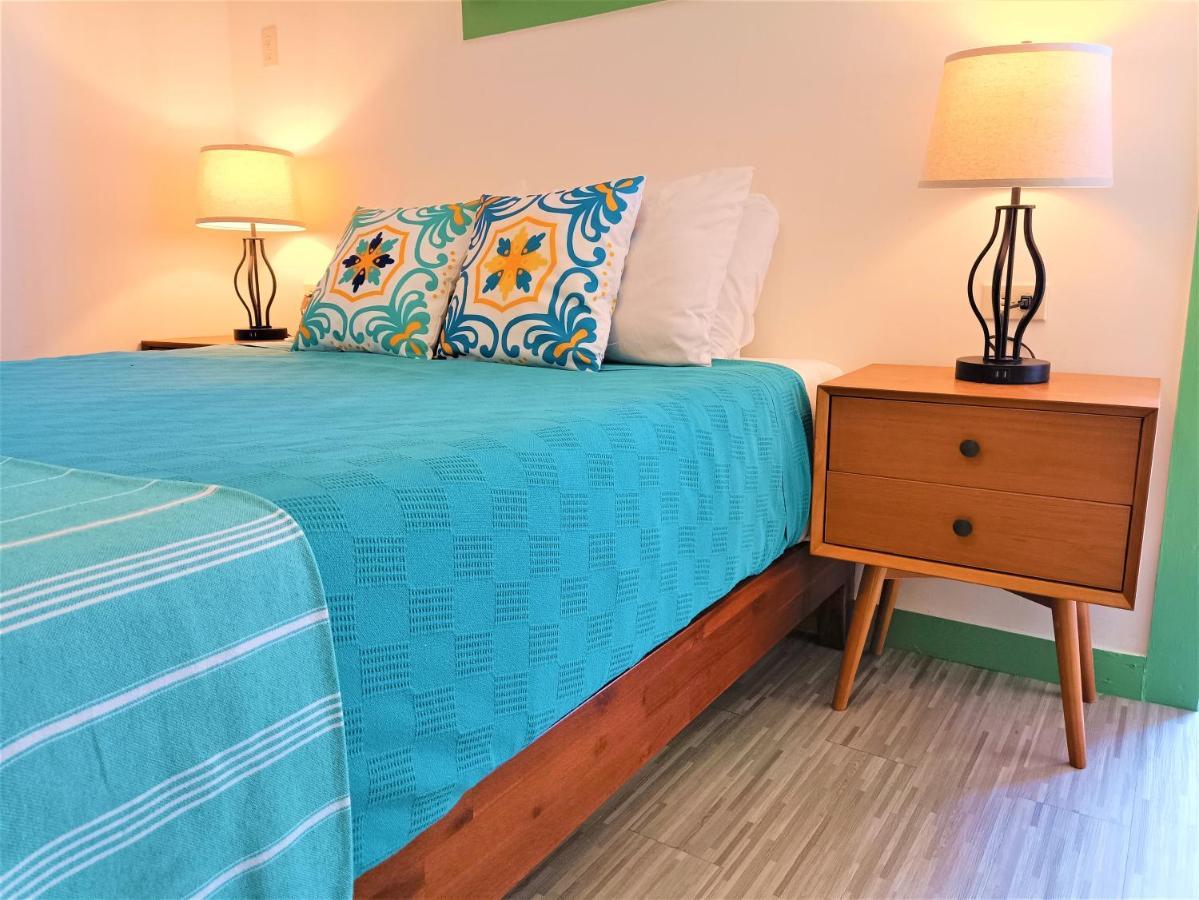 Waterside Inn Vieques Extérieur photo
